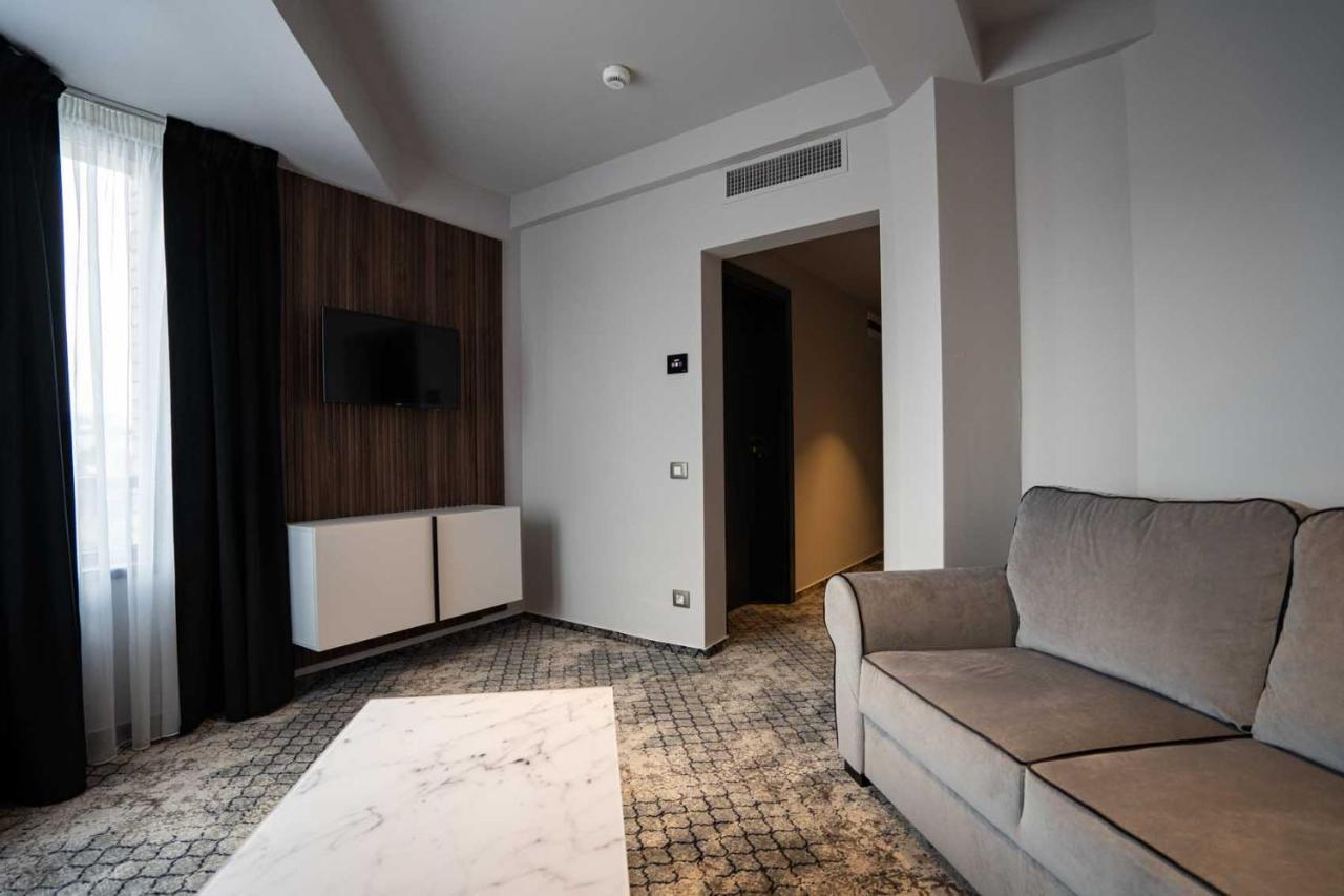 Hotel Cristal Cluj-Napoca Eksteriør bilde