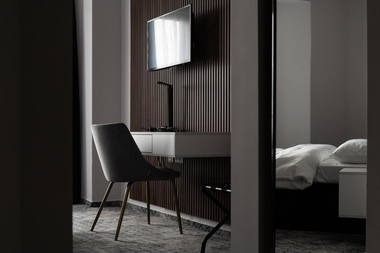 Hotel Cristal Cluj-Napoca Eksteriør bilde