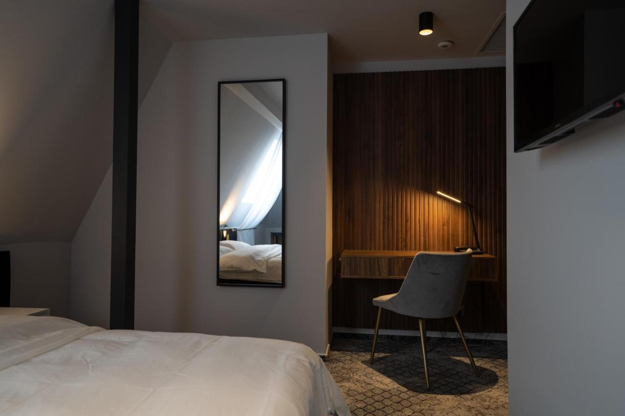 Hotel Cristal Cluj-Napoca Eksteriør bilde