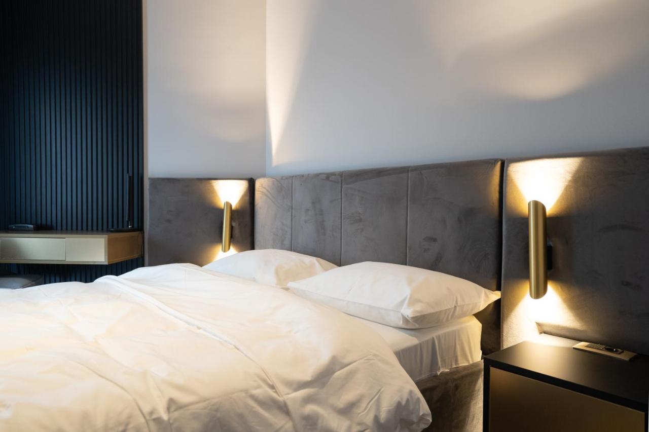 Hotel Cristal Cluj-Napoca Eksteriør bilde